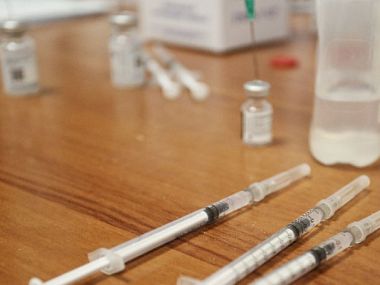 Унищожават 200 000 дози ваксини срещу COVID-19, ако не се използват до края на август
