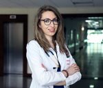 БНТ: д-р Ани Гьошева, лекар-специализант в УМБАЛ Лозенец "Липса на педиатри в страната - как може да бъде решен проблемът"